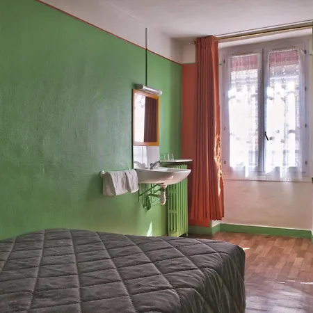 Hotel Du Commerce Paris
